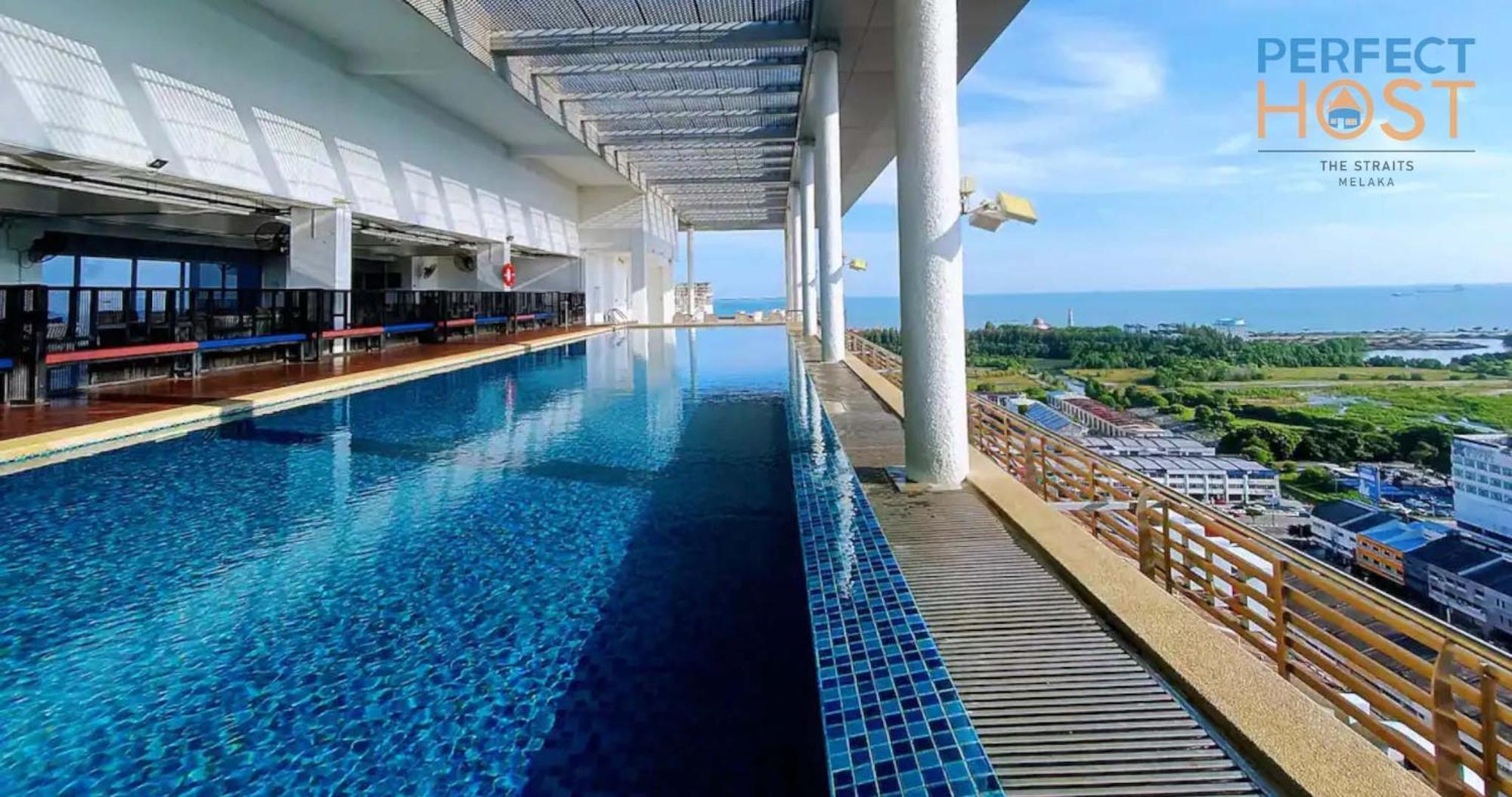 Апарт отель The Straits Melaka By Perfect Host Экстерьер фото